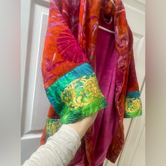 Versace Terry Short Robe Large - Picture 4 of 9
